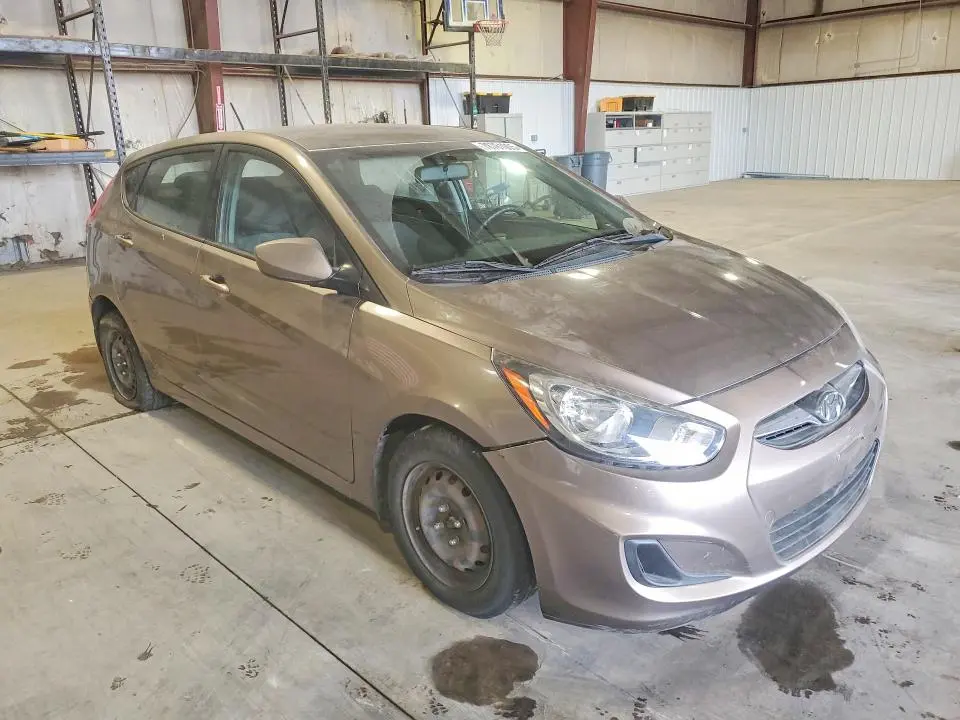 2013 HYUNDAI ACCENT GS  