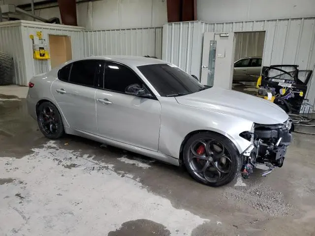 2019 ALFA ROMEO GIULIA TI  