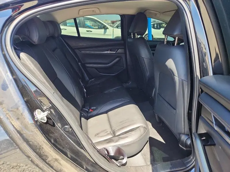 2025 MAZDA 3 SELECT SPORT  