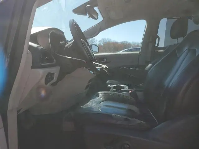 2017 CHRYSLER PACIFICA TOURING L  
