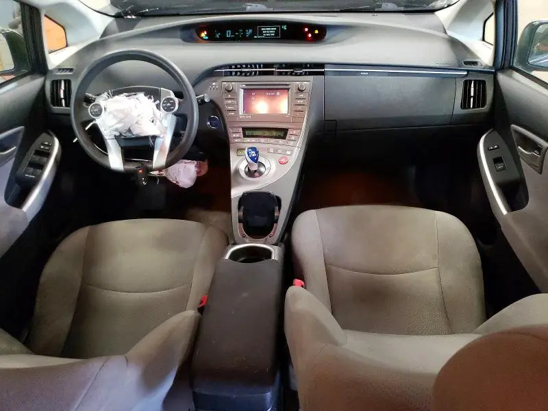 2012 TOYOTA PRIUS THREE  