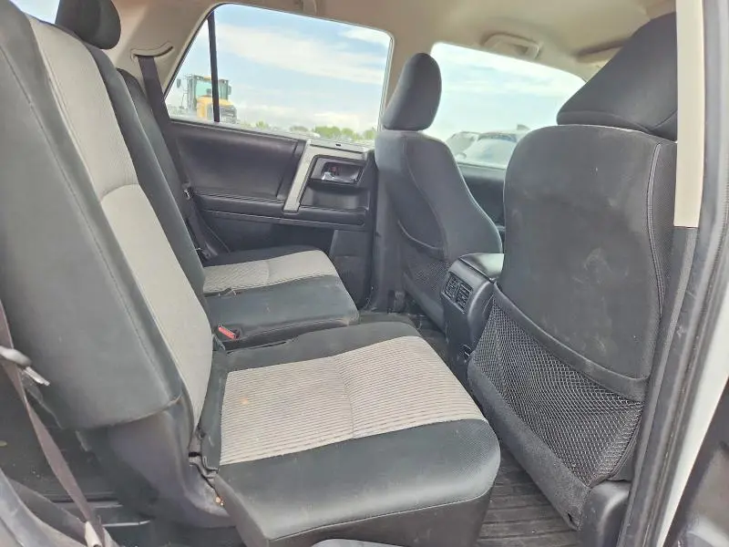 2018 TOYOTA 4RUNNER SR5  
