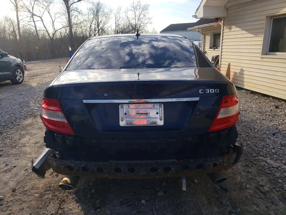 2011 MERCEDES-BENZ C 300  