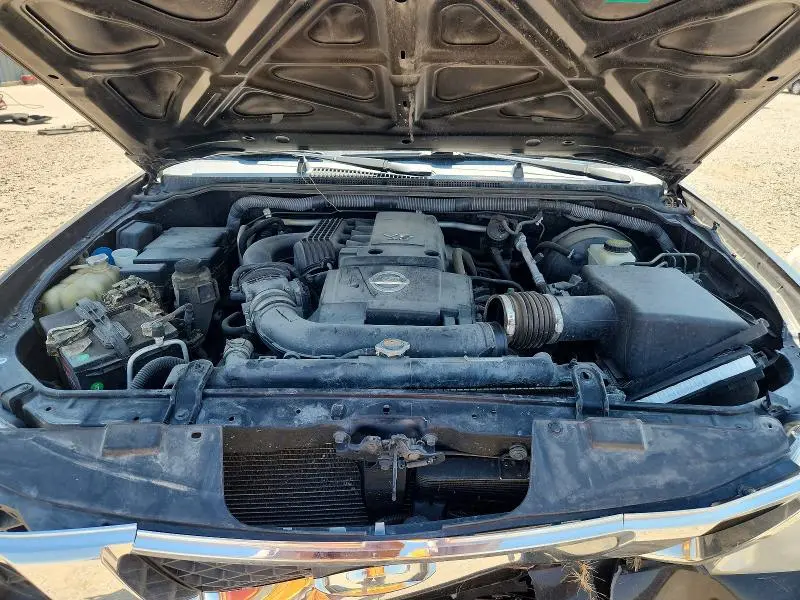 2012 NISSAN PATHFINDER S  