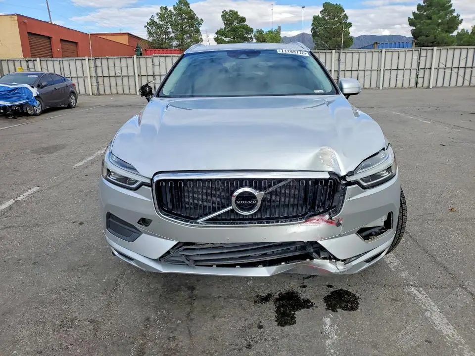 2019 VOLVO XC60 T5  