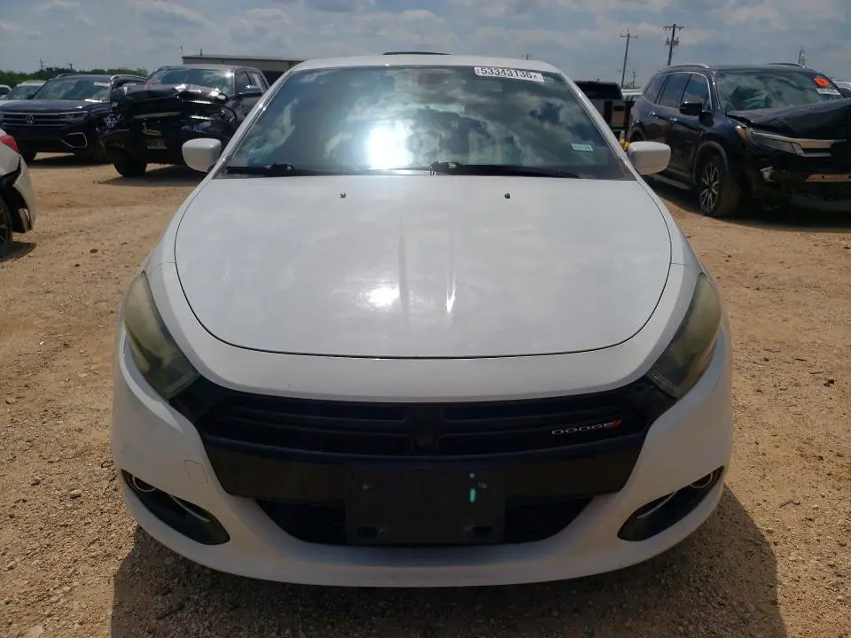 2015 DODGE DART SXT  