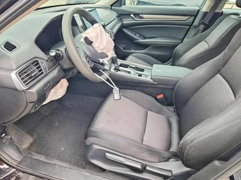 2022 HONDA ACCORD LX  