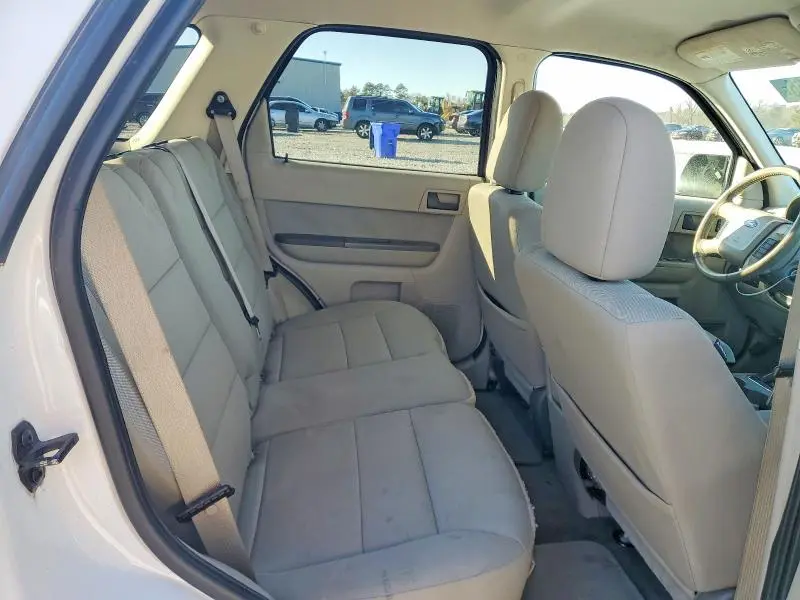 2010 FORD ESCAPE XLT  