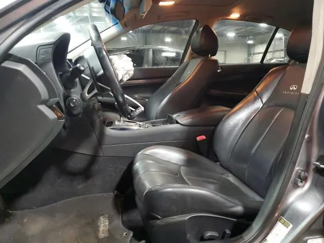 2013 INFINITI G37   