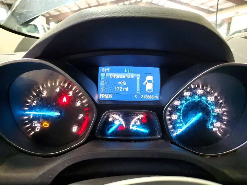 2015 FORD ESCAPE SE  