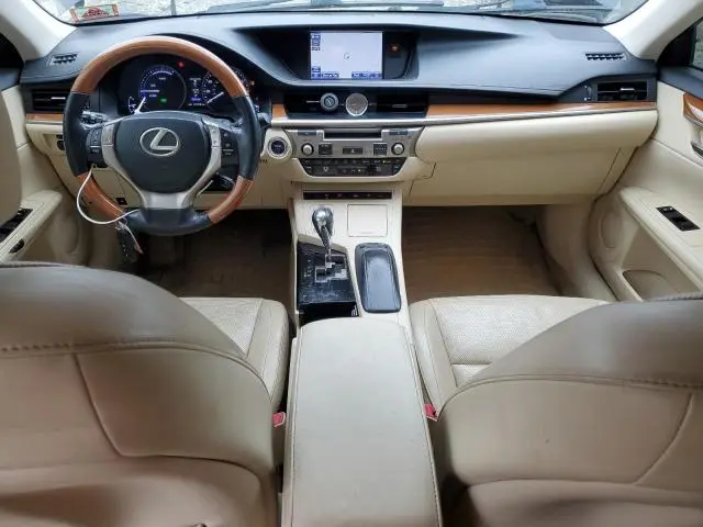 2013 LEXUS ES 300H  