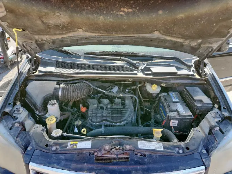 2014 CHRYSLER TOWN & COUNTRY S  