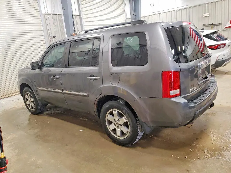 2011 HONDA PILOT TOURING  