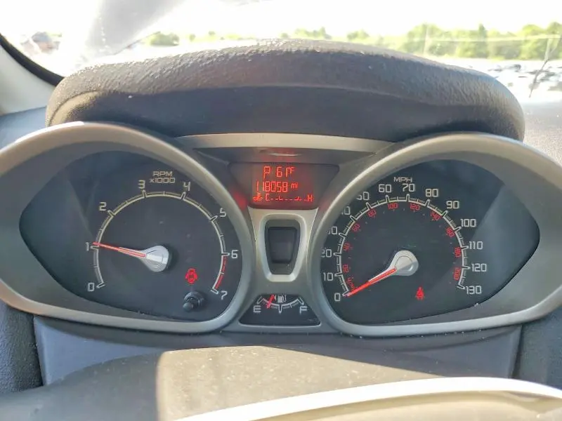 2013 FORD FIESTA SE  