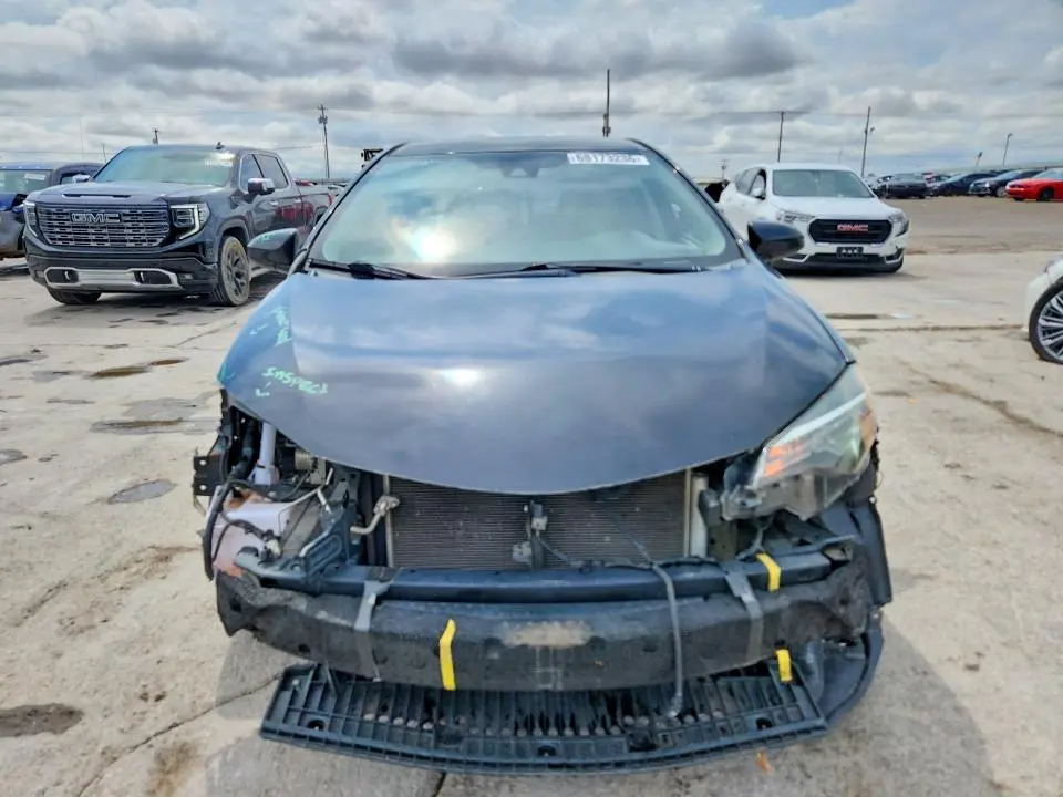 2018 TOYOTA COROLLA LE  