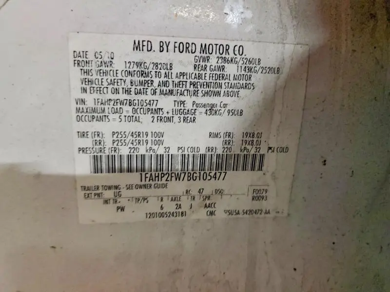 2011 FORD TAURUS LIMITED  