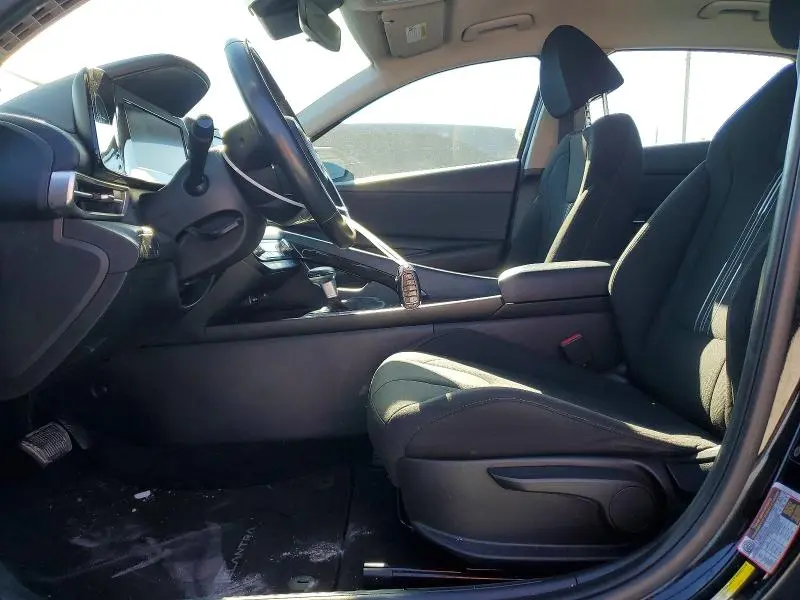 2021 HYUNDAI ELANTRA SEL  