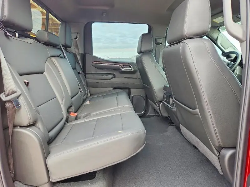 2024 GMC SIERRA K1500 SLT  