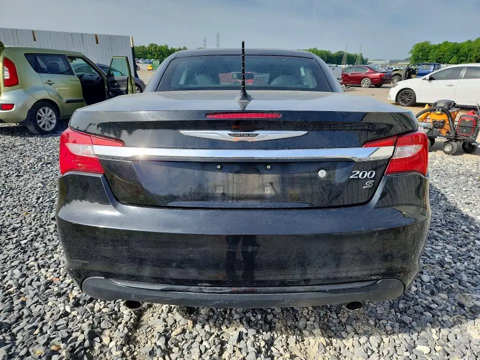 2014 CHRYSLER 200 S  