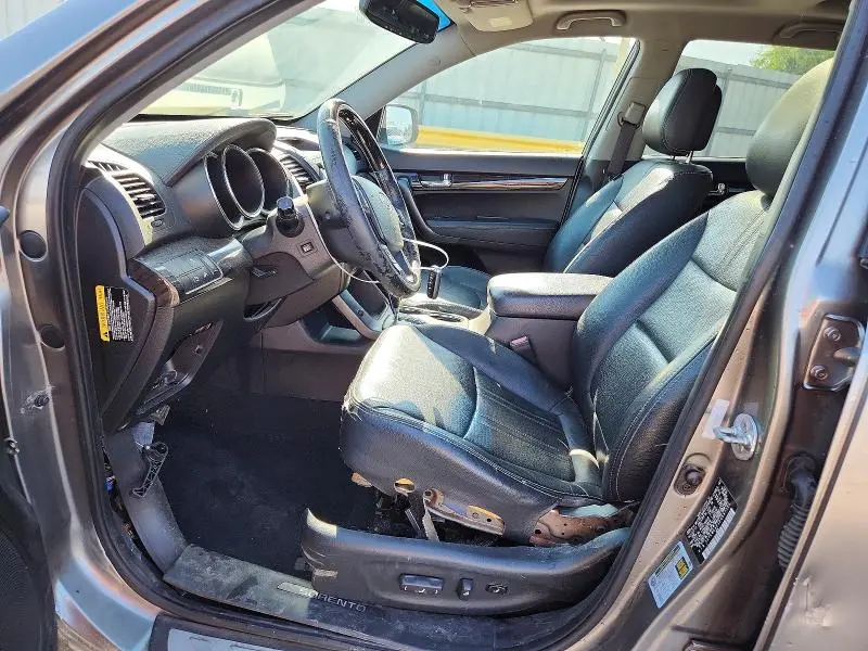 2013 KIA SORENTO SX  