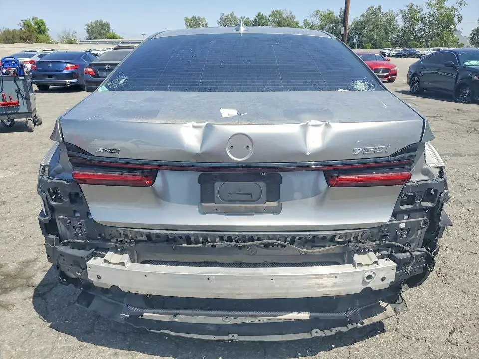 2020 BMW 750 XI  