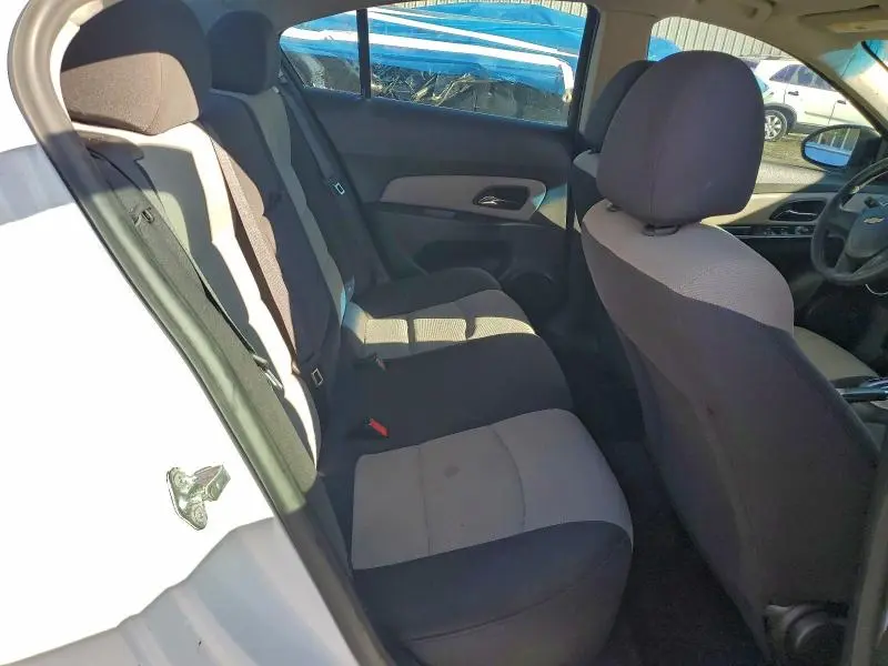 2013 CHEVROLET CRUZE LS  