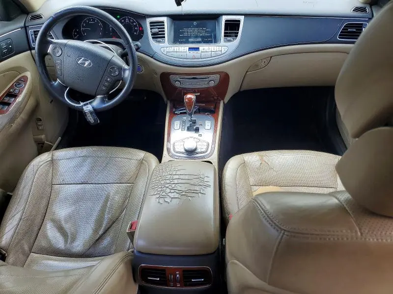 2013 HYUNDAI GENESIS 3.8L  