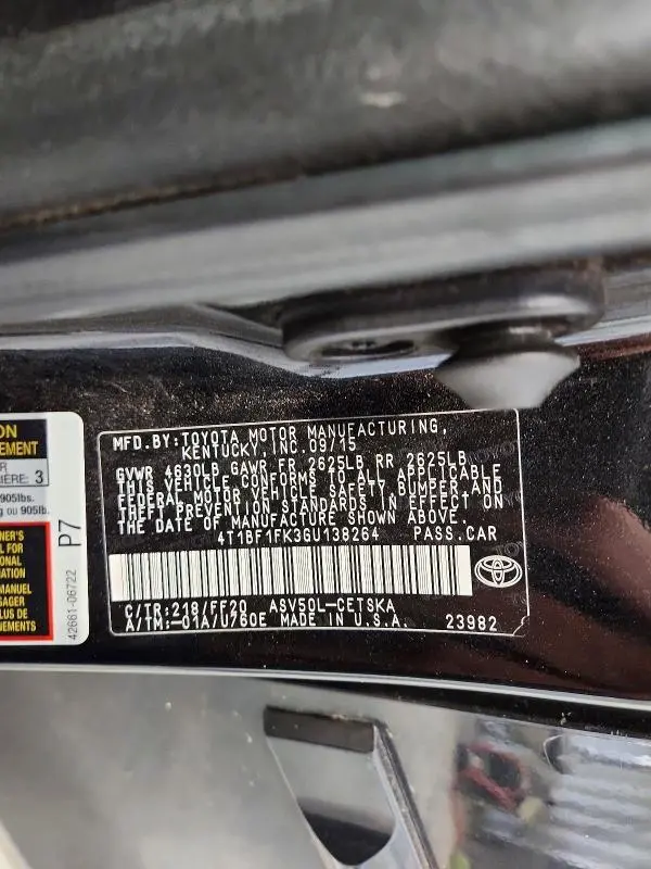 2016 TOYOTA CAMRY SE  