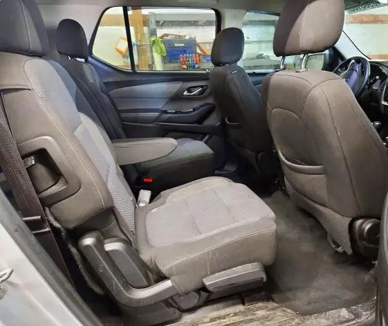 2019 CHEVROLET TRAVERSE LT  