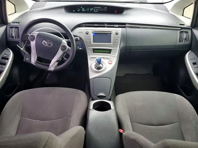 2013 TOYOTA PRIUS TWO  