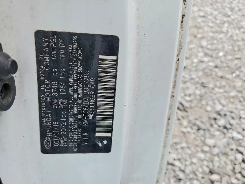 2017 HYUNDAI VELOSTER BASE  