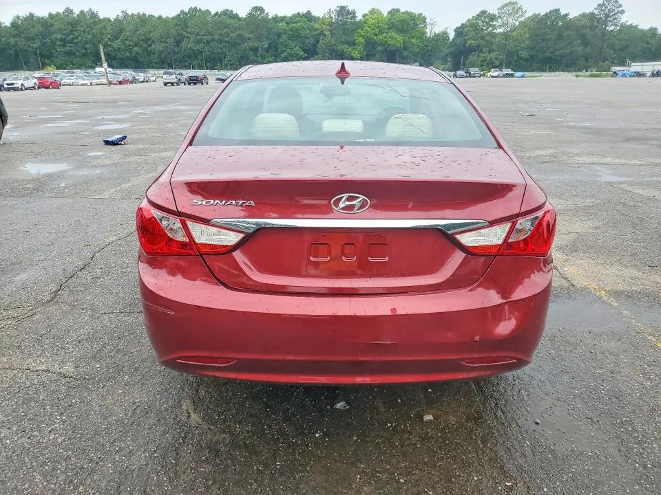 2013 HYUNDAI SONATA GLS  