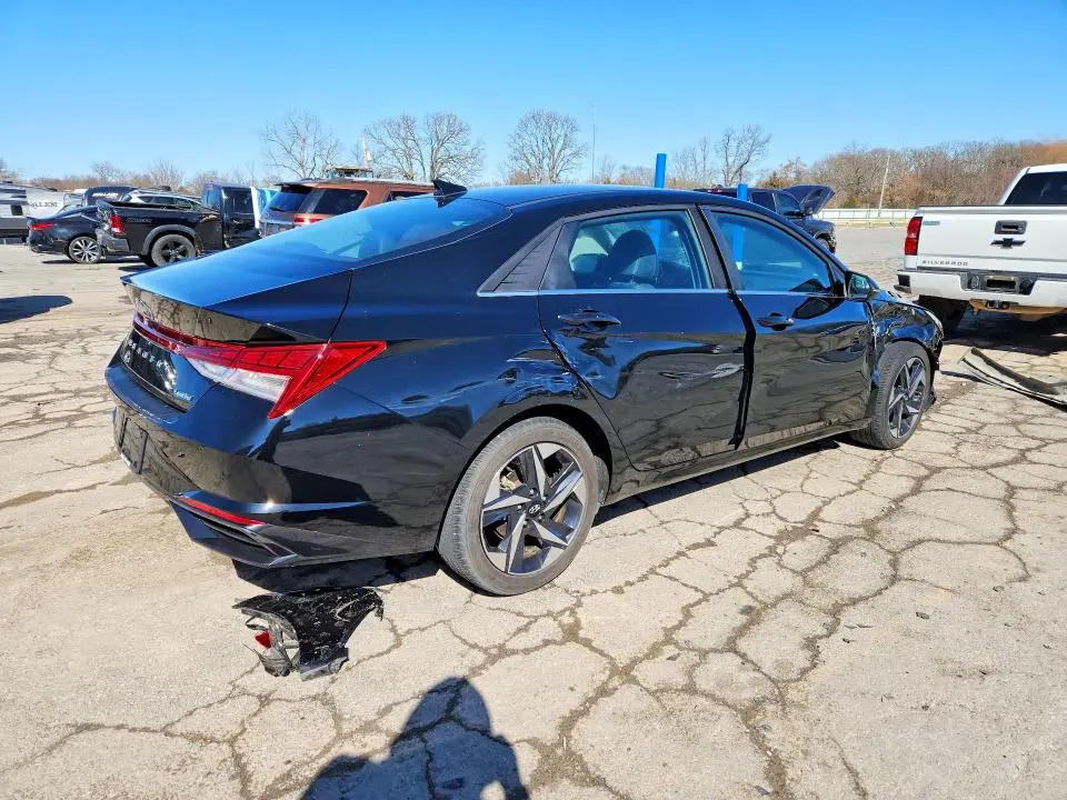 2023 HYUNDAI ELANTRA LIMITED  