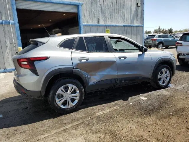 2025 CHEVROLET TRAX LS  