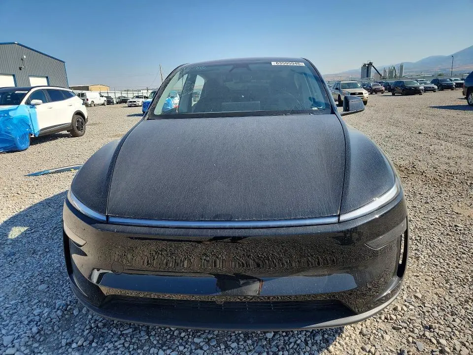 2026 TESLA MODEL Y   