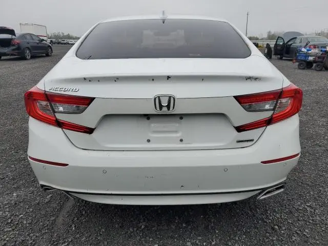 2019 HONDA ACCORD TOURING  