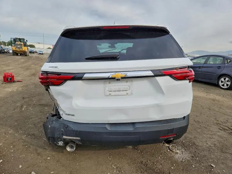 2022 CHEVROLET TRAVERSE LS  