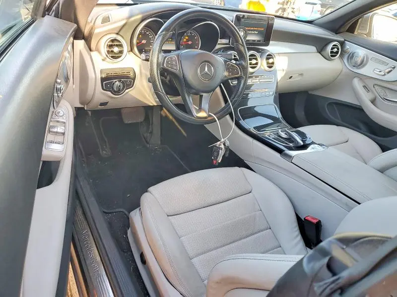 2017 MERCEDES-BENZ C 300  