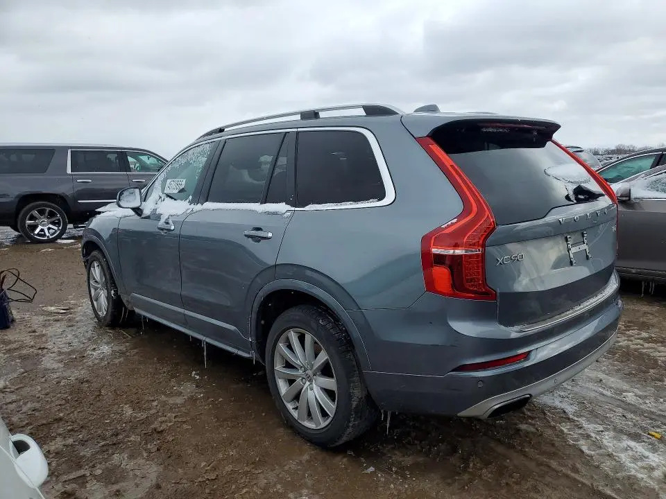 2016 VOLVO XC90 T6  