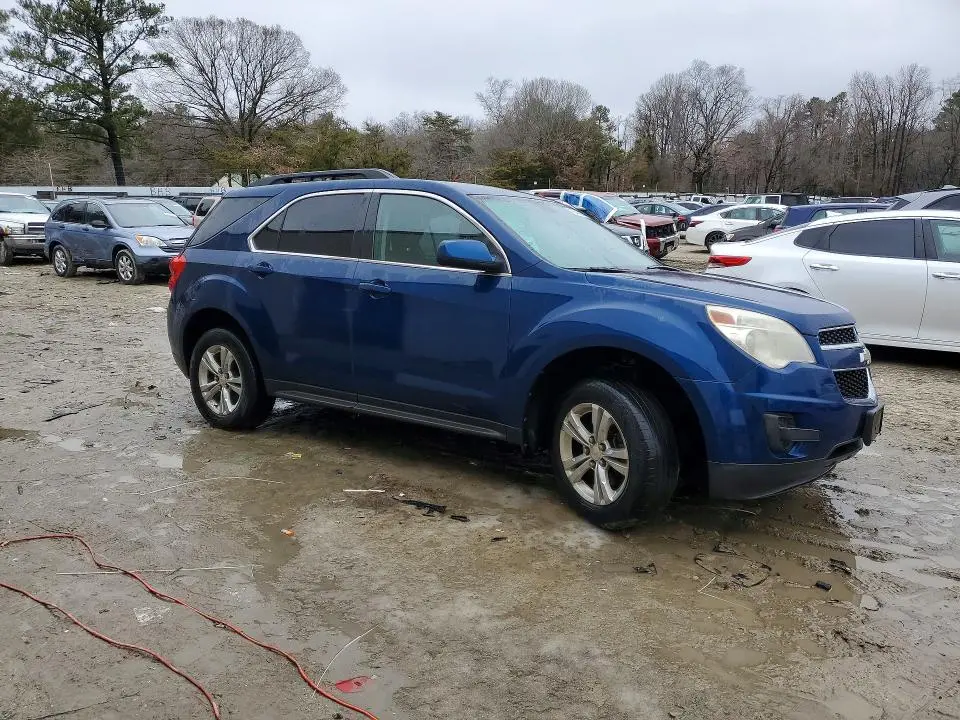 2010 CHEVROLET EQUINOX LT  