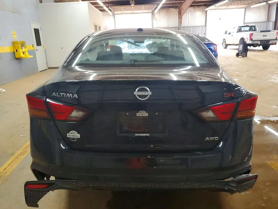 2024 NISSAN ALTIMA 2.5 SR  