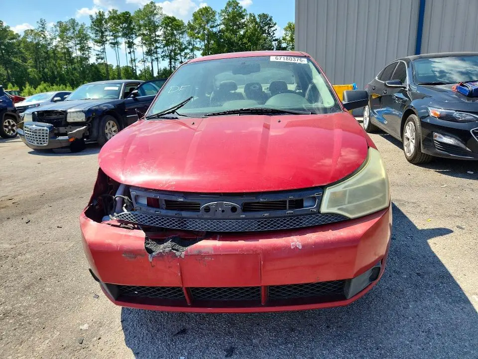 2011 FORD FOCUS SE  