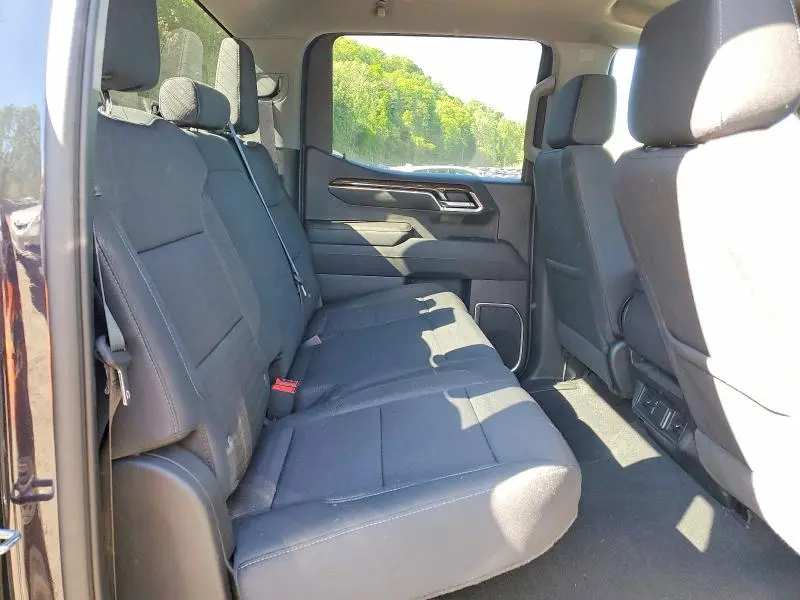 2022 GMC SIERRA K1500 SLE  