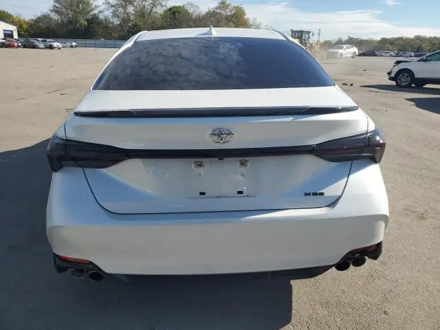 2019 TOYOTA AVALON XLE  