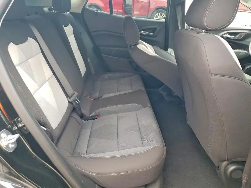 2025 CHEVROLET TRAX LS  