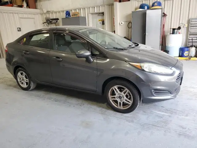 2017 FORD FIESTA SE