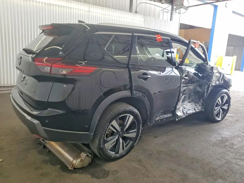 2026 NISSAN ROGUE SL  