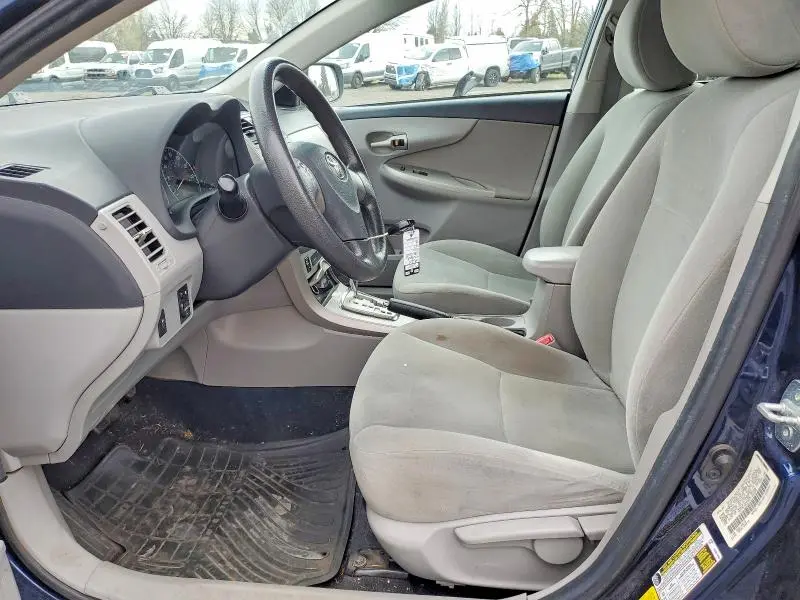2013 TOYOTA COROLLA LE  