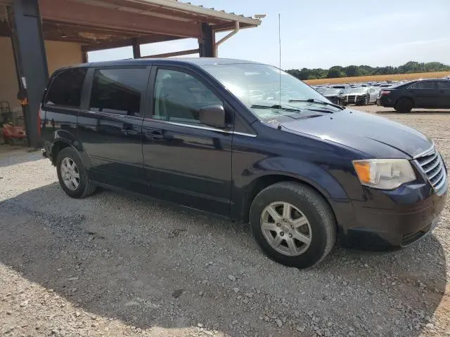 2010 CHRYSLER TOWN & COUNTRY LX  