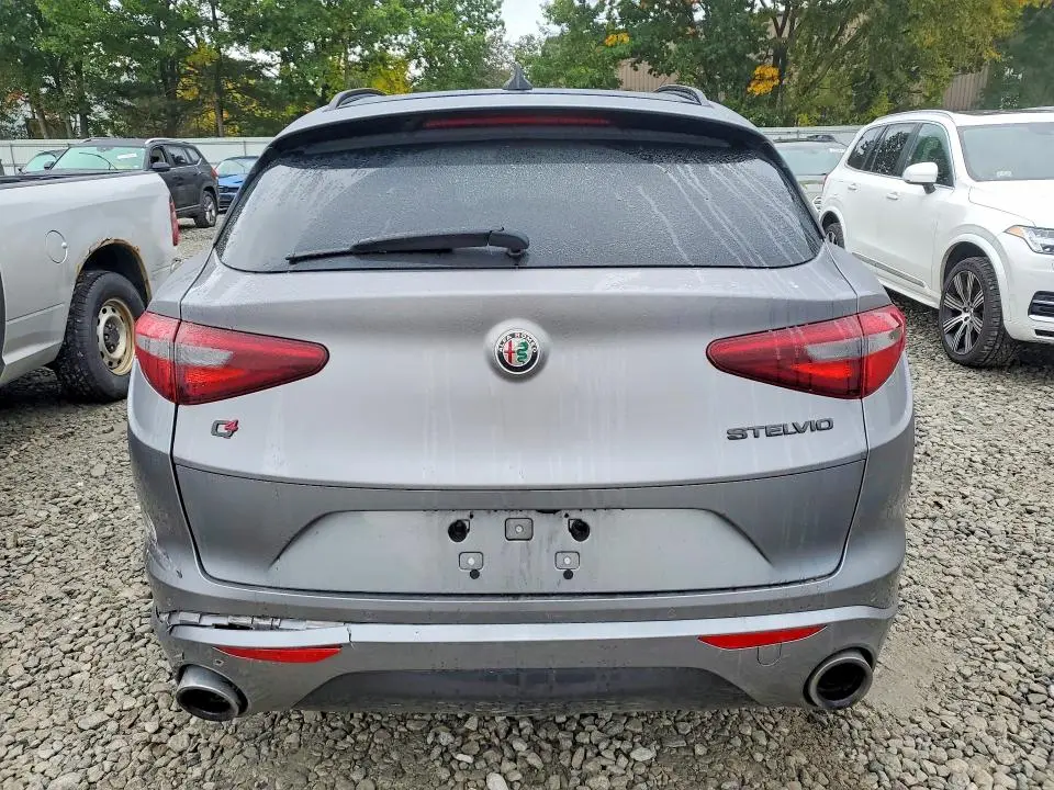 2021 ALFA ROMEO STELVIO TI  